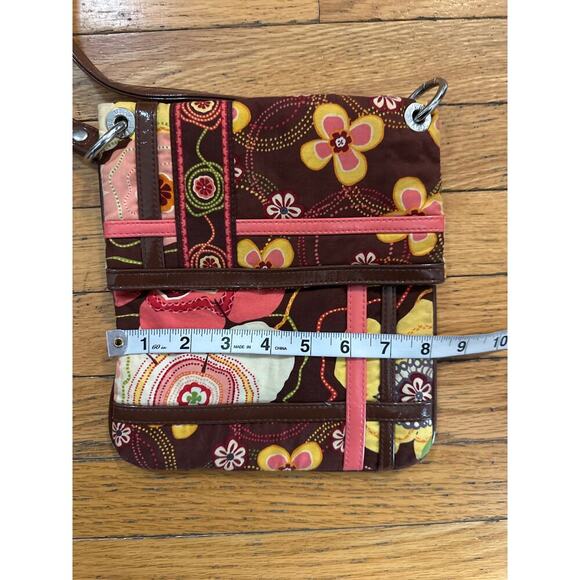 Vera Bradley Brown Floral Crossbody Purse • Small Quilted Messenger Hipster Bag - Picture 4 of 8